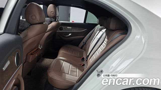 Mercedes-Benz E-класс W213 Exclusive, 2022 12