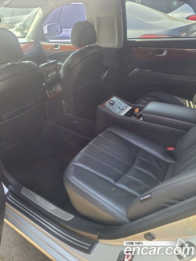 Hyundai Equus(новый кузов / новое поколение) Prestige, 2012 13