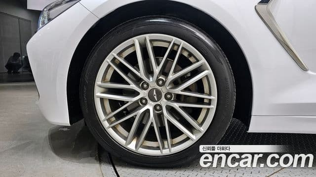 Genesis G70 Elite, 2019 все фото