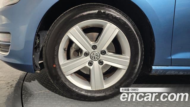 Volkswagen Гольф 7세대 1.4 TSI, 2016 все фото