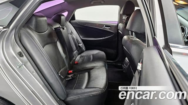 Hyundai Sonata гибрид Premier, 2013 12