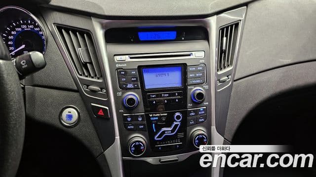 Hyundai Sonata гибрид Premier, 2013 16