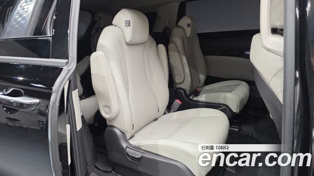 Kia Carnival 4세대 Signature, 2021 12