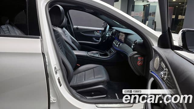 Mercedes-Benz E-класс W213 AMG Line, 2022 10