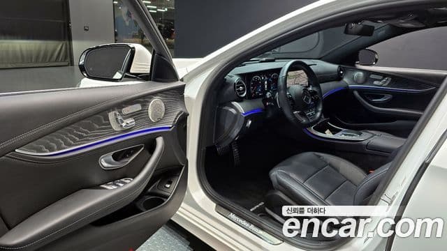 Mercedes-Benz E-класс W213 AMG Line, 2022 11