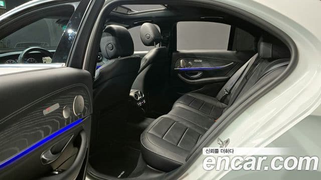 Mercedes-Benz E-класс W213 AMG Line, 2022 13