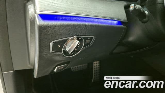 Mercedes-Benz E-класс W213 AMG Line, 2022 17