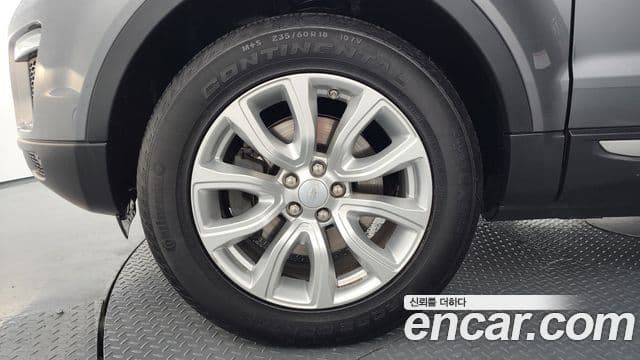 Land Rover Range Rover Evoque 2.0 TD4 SE, 2016 все фото