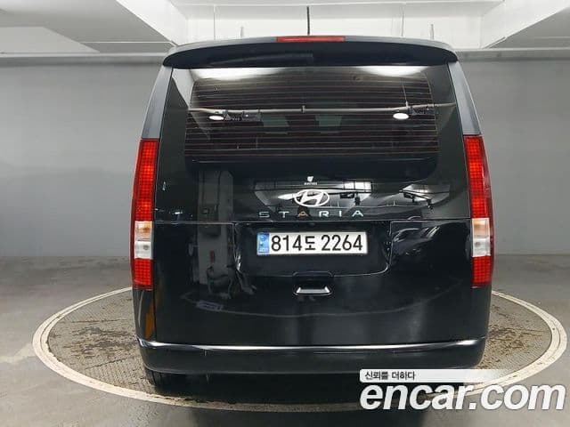 Hyundai Staria Modern, 2025 все фото