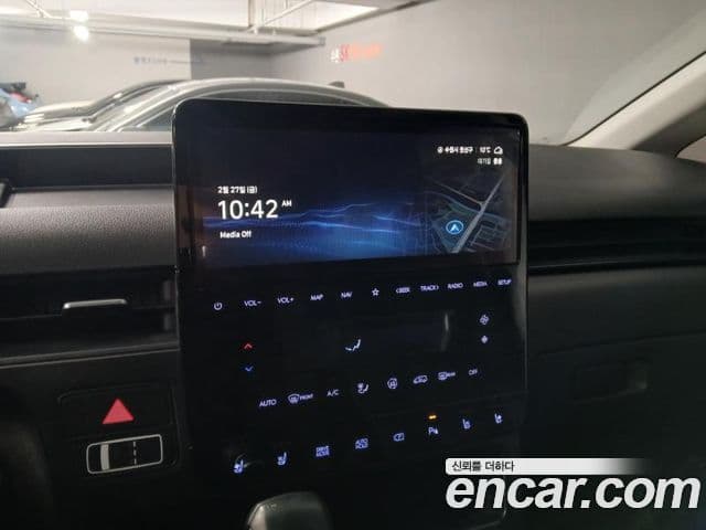 Hyundai Staria Modern, 2025 10