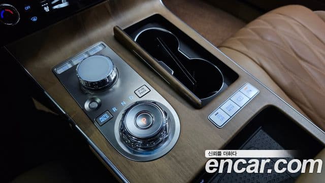 Genesis G80 (RG3) бензин 2.5 турбо AWD, 2025 9