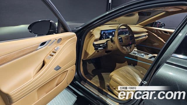 Genesis G80 (RG3) бензин 2.5 турбо AWD, 2025 12