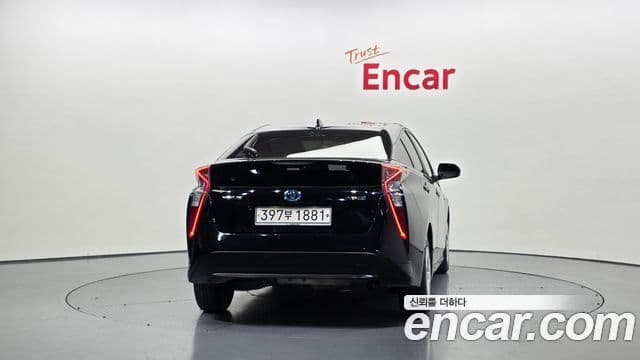 Toyota 프리우스 4세대 1.8 E, 2018 4