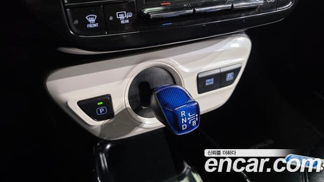 Toyota 프리우스 4세대 1.8 E, 2018 9