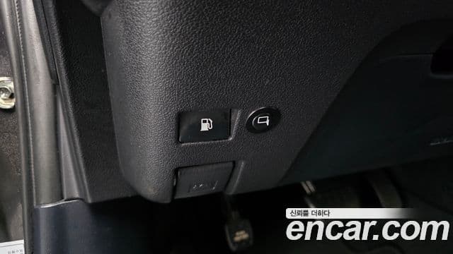 Toyota 프리우스 4세대 1.8 E, 2018 18