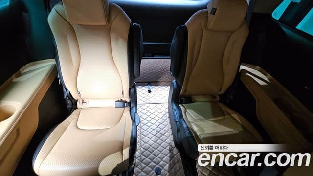 Kia Carnival 4세대 Prestige, 2021 12
