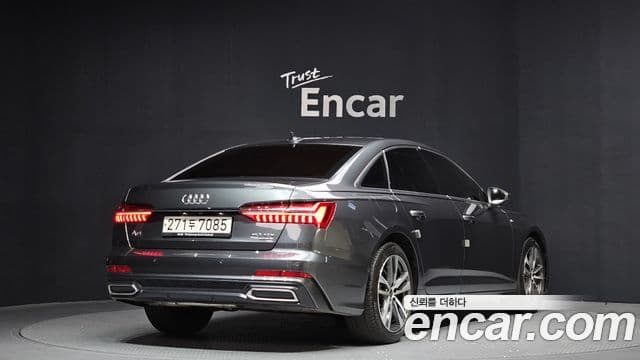 Audi A6 (C8) Premium, 2022 2