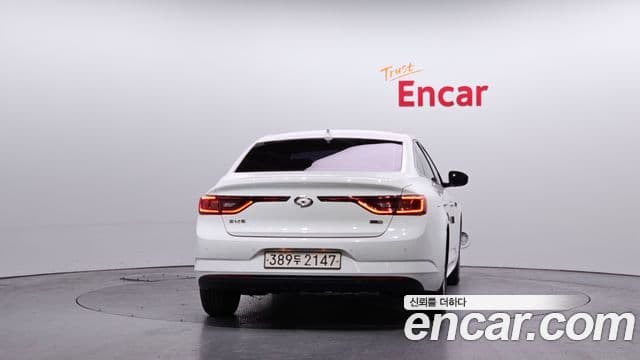 Renault Korea(Samsung) SM6 2.0 LPe SE (арендный автомобиль), 2017 4