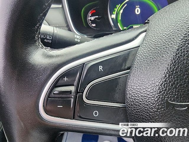 Renault Korea(Samsung) SM6 2.0 GDe RE, 2016 9