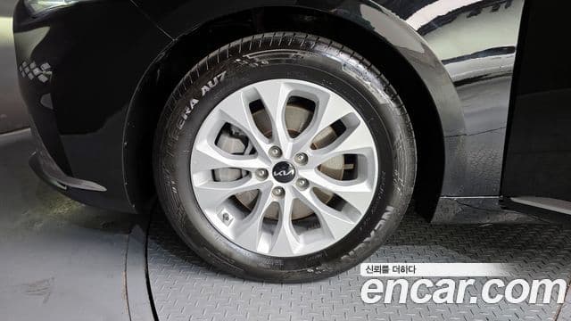 Kia K8 Trendy(арендный автомобиль), 2023 все фото