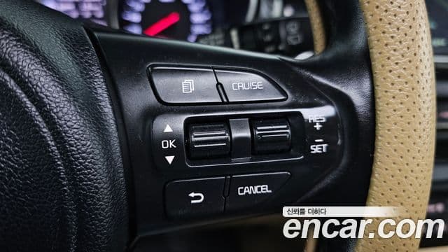 Kia All New Carnival Prestige, 2015 17