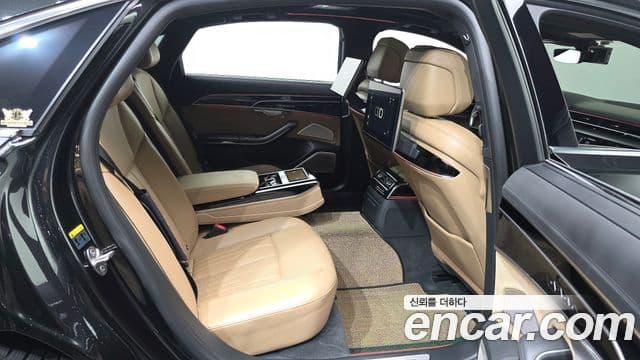 Audi A8 (D5) 55 TFSI Quattro LWB, 2021 12