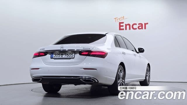 Mercedes-Benz E-класс W213 Avantgarde, 2022 2