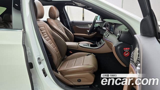 Mercedes-Benz E-класс W213 Avantgarde, 2022 10