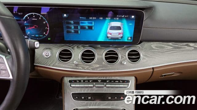 Mercedes-Benz E-класс W213 Avantgarde, 2022 14