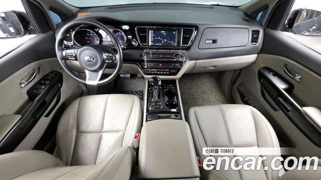 Kia All New Carnival Noblesse, 2016 7