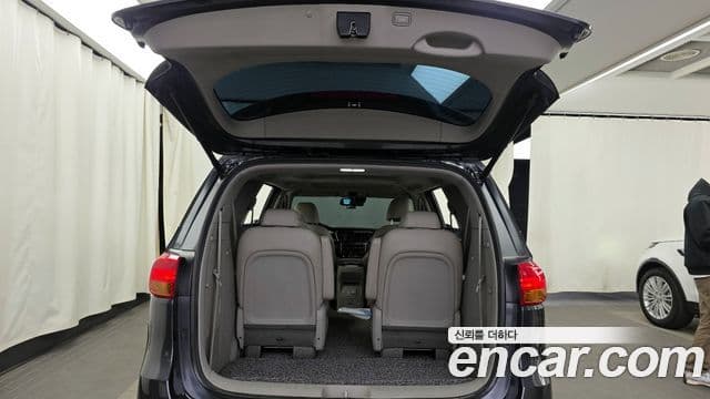Kia All New Carnival Noblesse, 2016 20