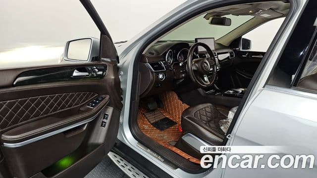 Mercedes-Benz GLS-класс X166 GLS500 4MATIC, 2017 10