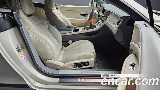 Bentley Continental GT 4세대 4.0 GTC Speed, 2025 10