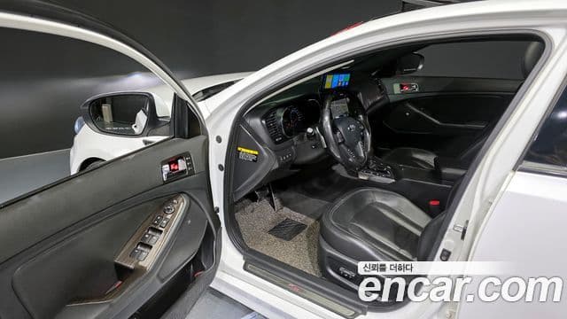 Kia K5 Noblesse, 2013 10