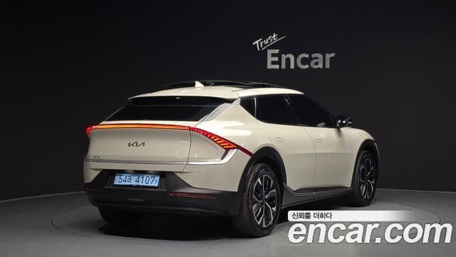 Kia EV6 Air, 2023 2