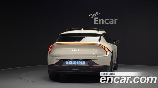 Kia EV6 Air, 2023 4