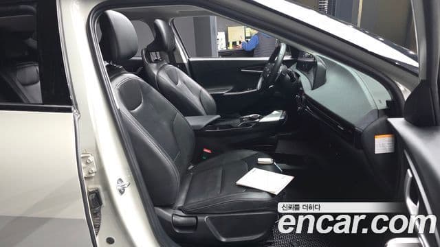 Kia EV6 Air, 2023 11