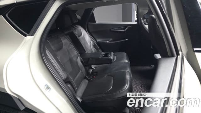 Kia EV6 Air, 2023 12