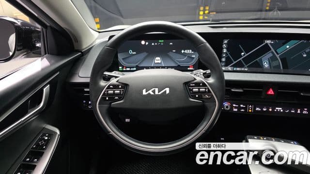 Kia EV6 Air, 2023 13