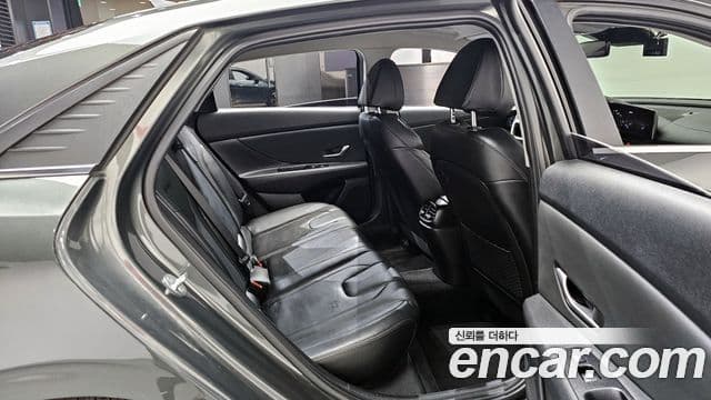 Hyundai Avante (CN7) Inspiration, 2021 12