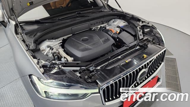 Volvo XC60 2세대 T8 Ultimate Bright, 2022 6