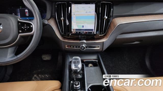 Volvo XC60 2세대 T8 Ultimate Bright, 2022 15