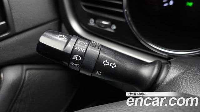 Kia K5 LPI Deluxe, 2011 17