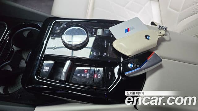 BMW 5시리즈 (G60) 520i M Sport, 2024 9