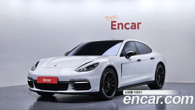 Porsche Panamera (971), 2018 1