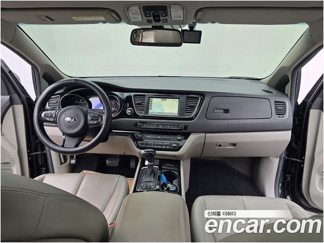Kia All New Carnival Noblesse, 2015 8