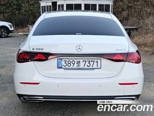 Mercedes-Benz E-класс W214 Exclusive, 2026 6