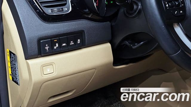 Kia The / новый New Carnival President, 2019 16