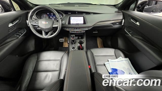 Cadillac XT4 2.0 Sport AWD, 2023 7