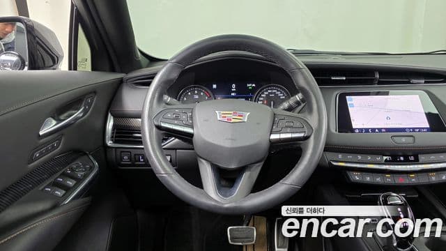 Cadillac XT4 2.0 Sport AWD, 2023 13